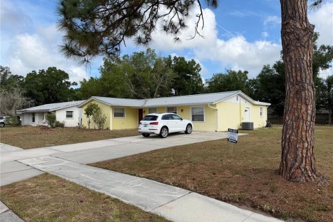 Villa ou maison à louer à Sarasota, Floride: 3 chambres, 146.51 m2 № 2101195 - photo 6