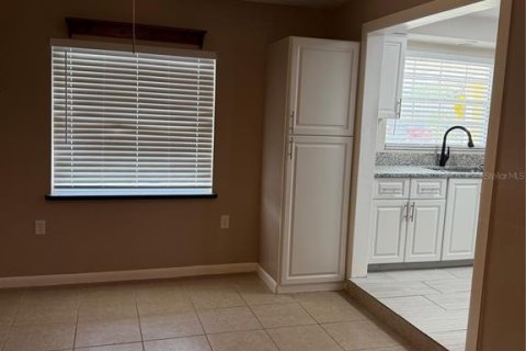 Villa ou maison à louer à Sarasota, Floride: 3 chambres, 146.51 m2 № 2101195 - photo 29