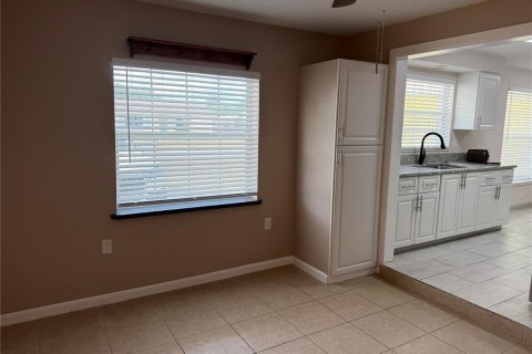 Villa ou maison à louer à Sarasota, Floride: 3 chambres, 146.51 m2 № 2101195 - photo 27