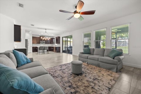 Villa ou maison à vendre à Winter Garden, Floride: 5 chambres, 263.84 m2 № 1843527 - photo 5