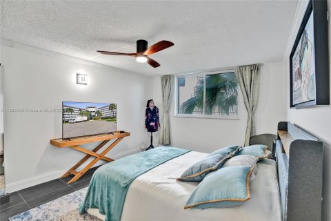 Appartement à louer à North Miami Beach, Floride: 1 chambre, 77.76 m2 № 1946428 - photo 11