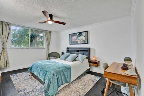 Appartement à louer à North Miami Beach, Floride: 1 chambre, 77.76 m2 № 1946428 - photo 7