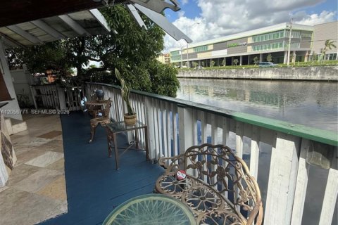 Купить виллу или дом в Медли, Флорида 2 спальни, 203.36м2, № 2168268 - фото 2
