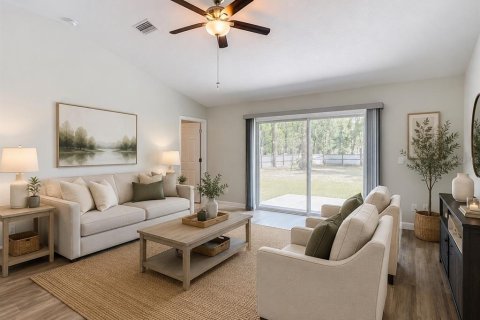 Villa ou maison à vendre à Weeki Wachee, Floride: 3 chambres, 167.78 m2 № 2304534 - photo 17