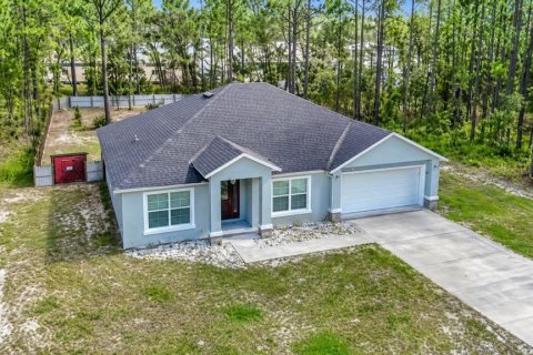 Villa ou maison à vendre à Weeki Wachee, Floride: 3 chambres, 167.78 m2 № 2304534 - photo 2