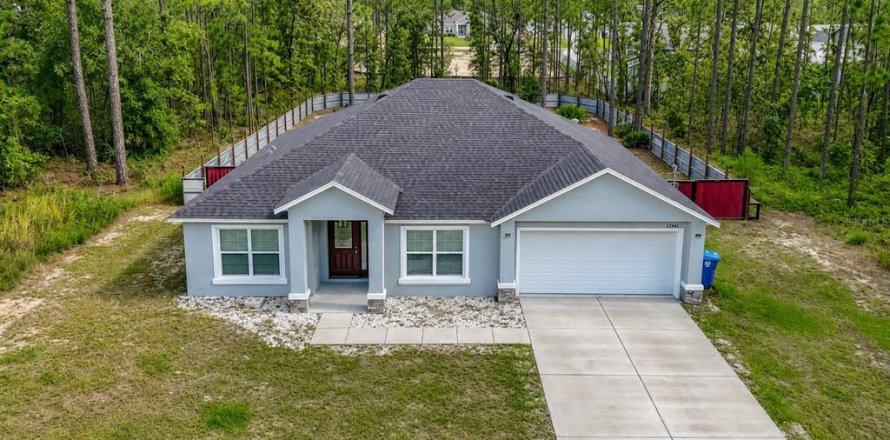 Villa ou maison à Weeki Wachee, Floride 3 chambres, 167.78 m2 № 2304534