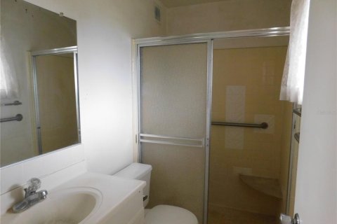 Villa ou maison à vendre à Sun City Center, Floride: 2 chambres, 119.57 m2 № 1833212 - photo 9