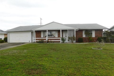 Villa ou maison à vendre à Sun City Center, Floride: 2 chambres, 119.57 m2 № 1833212 - photo 1