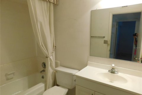 Villa ou maison à vendre à Sun City Center, Floride: 2 chambres, 119.57 m2 № 1833212 - photo 6