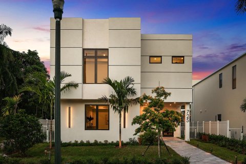Casa en venta en Delray Beach, Florida, 5 dormitorios, 336.58 m2 № 2428109 - foto 3