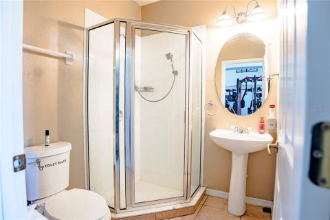 Casa en venta en DeLand, Florida, 5 dormitorios, 202.06 m2 № 2117001 - foto 10