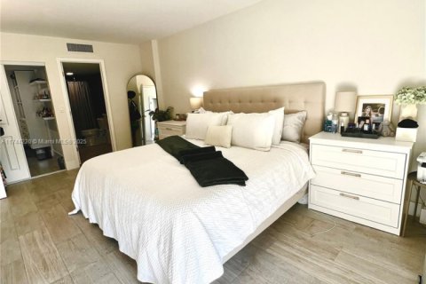 Купить кондоминиум в Авентура, Флорида 2 спальни, 92.53м2, № 2022480 - фото 17