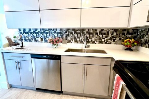 Купить кондоминиум в Авентура, Флорида 2 спальни, 92.53м2, № 2022480 - фото 8