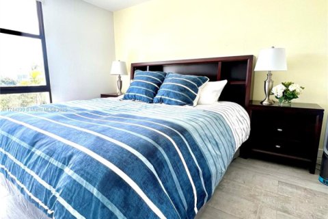 Купить кондоминиум в Авентура, Флорида 2 спальни, 92.53м2, № 2022480 - фото 3