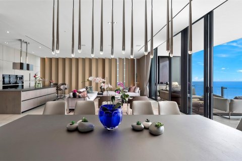 Condominio en alquiler en Sunny Isles Beach, Florida, 4 dormitorios, 557.41 m2 № 1881497 - foto 6