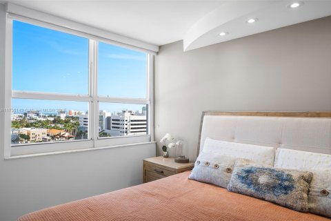 Copropriété à vendre à Miami Beach, Floride: 2 chambres, 100.15 m2 № 1940139 - photo 25