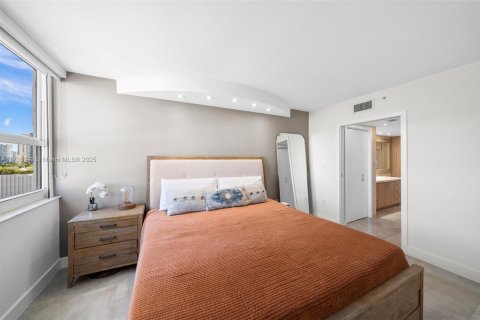 Copropriété à vendre à Miami Beach, Floride: 2 chambres, 100.15 m2 № 1940139 - photo 24