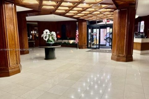 Copropriété à vendre à Hallandale Beach, Floride: 1 chambre, 120.77 m2 № 2052874 - photo 20