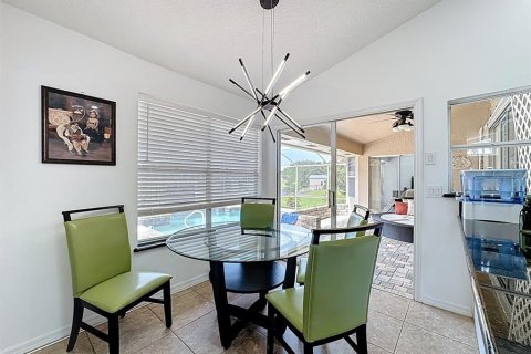 Casa en venta en Orlando, Florida, 4 dormitorios, 210.24 m2 № 1912258 - foto 22