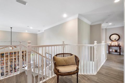 Купить виллу или дом в Катлер-Бей, Флорида 5 спален, 366.5м2, № 1998407 - фото 23