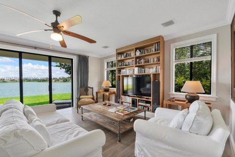 Купить виллу или дом в Катлер-Бей, Флорида 5 спален, 366.5м2, № 1998407 - фото 13