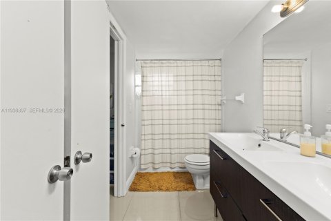 Copropriété à vendre à Plantation, Floride: 2 chambres, 94.76 m2 № 1995092 - photo 9