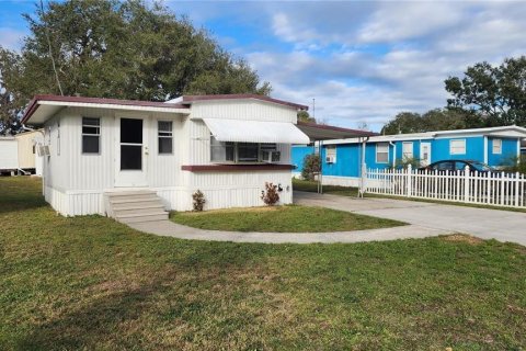 Apartment in Lake Alfred, Florida 3 bedrooms, 62.43 sq.m. № 2309921