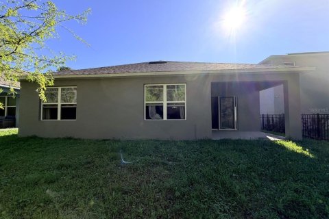 House in DeLand, Florida 4 bedrooms, 171.03 sq.m. № 2232349 - photo 10