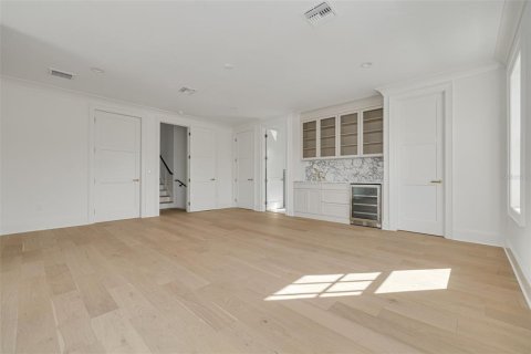 Casa en venta en Saint Petersburg, Florida, 5 dormitorios, 381.27 m2 № 1426152 - foto 29