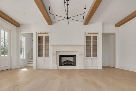 Casa en venta en Saint Petersburg, Florida, 5 dormitorios, 381.27 m2 № 1426152 - foto 8