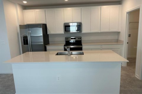 Villa ou maison à louer à Davenport, Floride: 5 chambres, 218.78 m2 № 1673054 - photo 3