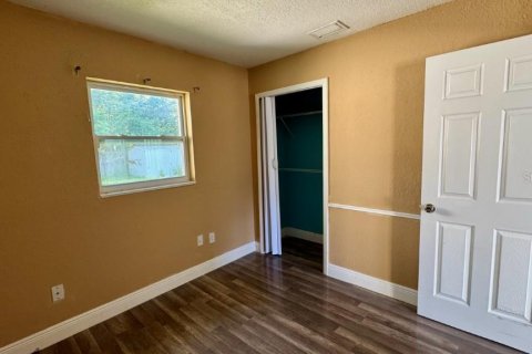 Casa en venta en Orlando, Florida, 4 dormitorios, 133.22 m2 № 2383877 - foto 5