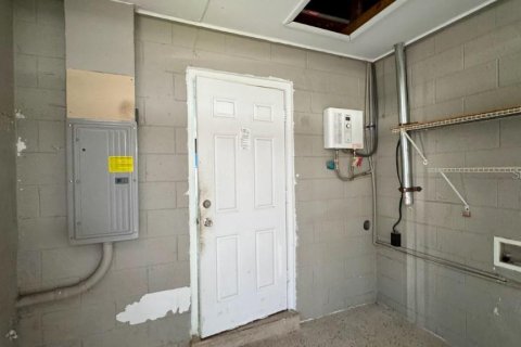 Casa en venta en Orlando, Florida, 4 dormitorios, 133.22 m2 № 2383877 - foto 16