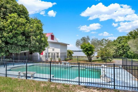 House in Leesburg, Florida 4 bedrooms, 286.88 sq.m. № 1745373 - photo 4