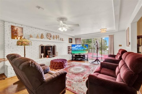House in Leesburg, Florida 4 bedrooms, 286.88 sq.m. № 1745373 - photo 20