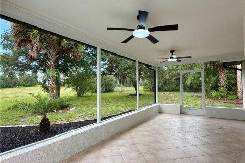 Casa en venta en Ocala, Florida, 3 dormitorios, 175.77 m2 № 2310175 - foto 16