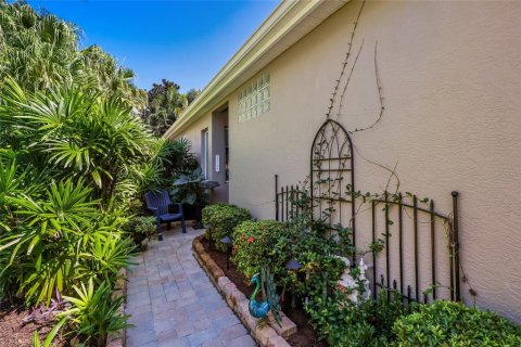 Villa ou maison à vendre à Bradenton, Floride: 2 chambres, 141.3 m2 № 2420142 - photo 9
