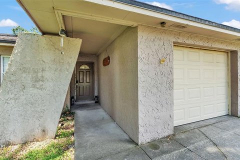 House in Lakeland, Florida 3 bedrooms, 124.49 sq.m. № 1908990 - photo 5