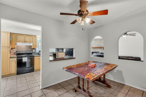 House in Lakeland, Florida 3 bedrooms, 124.49 sq.m. № 1908990 - photo 16