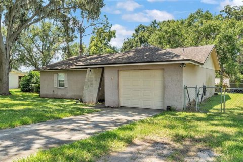House in Lakeland, Florida 3 bedrooms, 124.49 sq.m. № 1908990 - photo 3