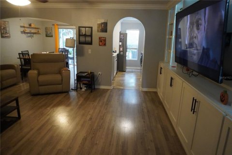 Adosado en venta en Tampa, Florida, 3 dormitorios, 155.15 m2 № 2433733 - foto 7