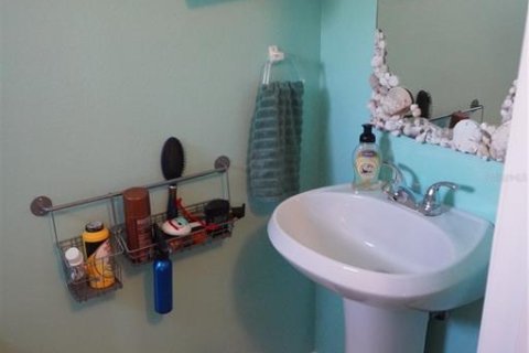 Adosado en venta en Tampa, Florida, 3 dormitorios, 155.15 m2 № 2433733 - foto 6