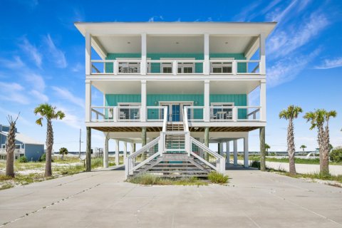 House in Navarre, Florida 5 bedrooms, 284.28 sq.m. № 590313 - photo 1