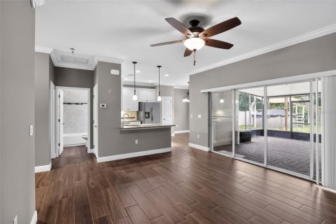 Villa ou maison à vendre à Tavares, Floride: 2 chambres, 115.85 m2 № 2231358 - photo 7