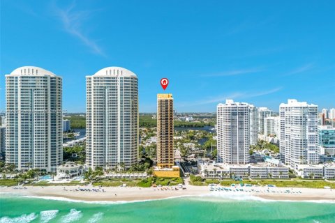 Condominio en venta en Sunny Isles Beach, Florida, 2 dormitorios, 124.67 m2 № 2012356 - foto 28