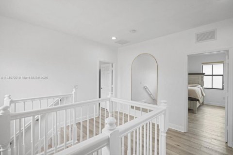 Casa en alquiler en Doral, Florida, 3 dormitorios, 228.73 m2 № 1858904 - foto 21
