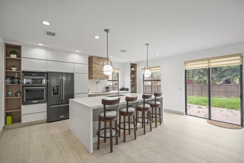 Casa en alquiler en Doral, Florida, 3 dormitorios, 228.73 m2 № 1858904 - foto 16