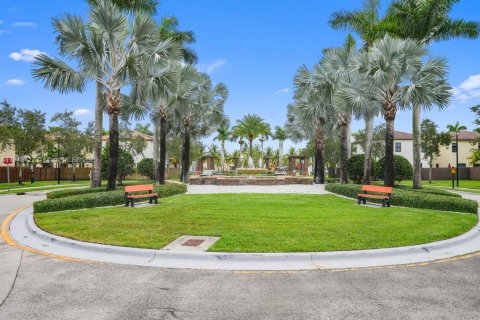 Casa en alquiler en Doral, Florida, 3 dormitorios, 228.73 m2 № 1858904 - foto 5