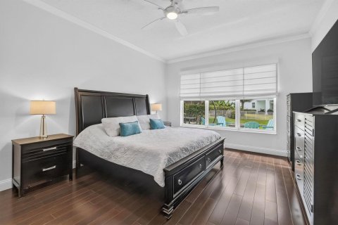 House in Jupiter, Florida 4 bedrooms, 256.32 sq.m. № 2275169 - photo 22