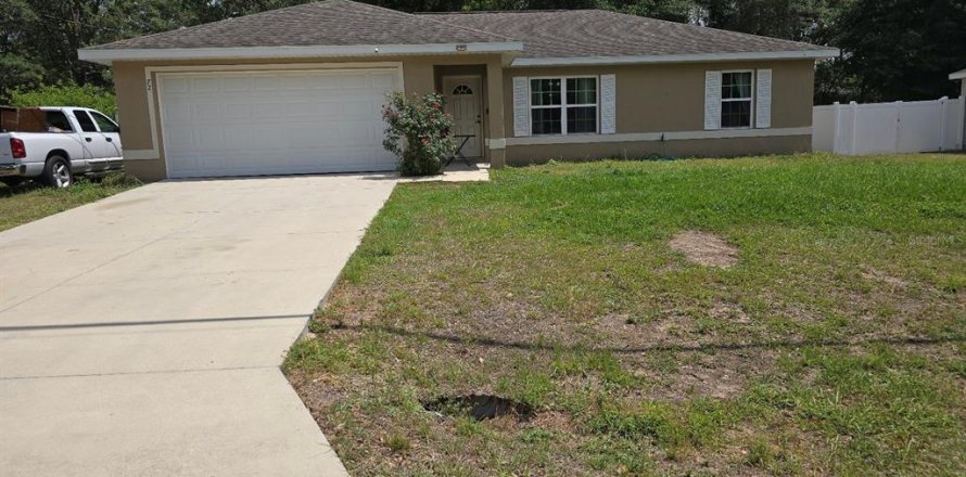 House in Ocala, Florida 3 bedrooms, 133.13 sq.m. № 1657893